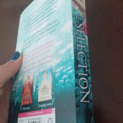 The Selection by Kiera Cass book like new, English