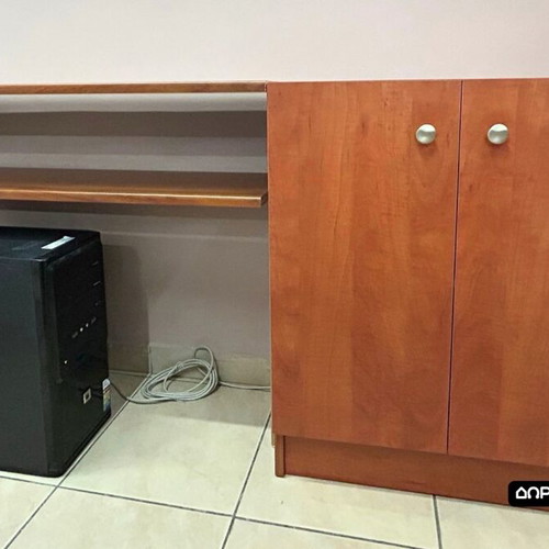 EMKA tutoring equipment like new, desks, chairs, study tables