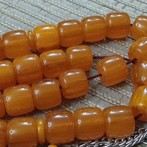 Bakelite komboloi worry beads with metal traditional tassel