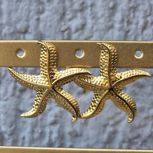 Starfish earrings stainless steel like new, gold tone