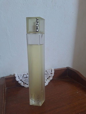 Donna Karan Woman Eau de Parfum 100 ml used, excellent condition