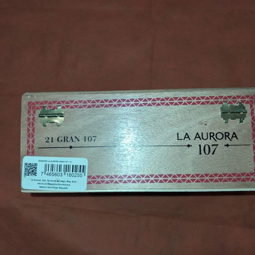 La Aurora 107 wooden cigar box used