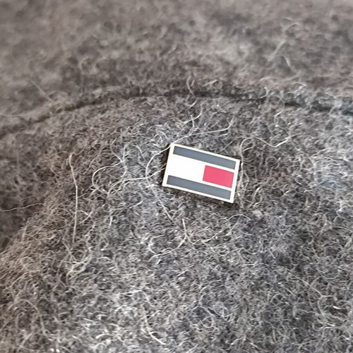 Tommy Hilfiger wool crossbody bag like new, grey with suede details