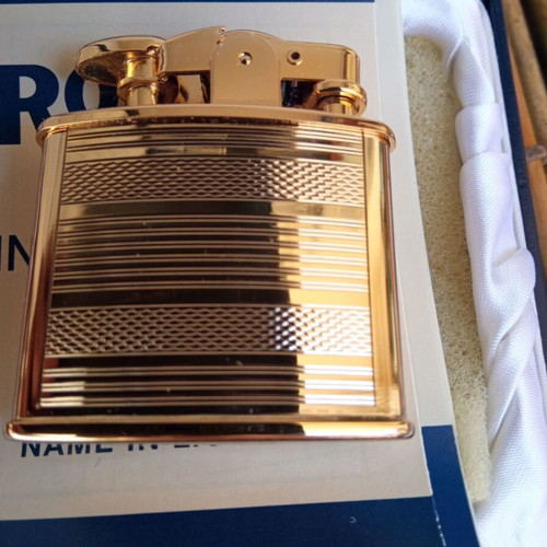 Ronson lighter new condition