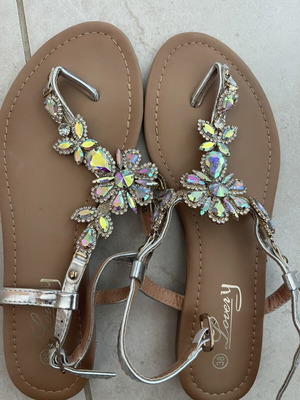 Glam sandals with gemstones, size 38