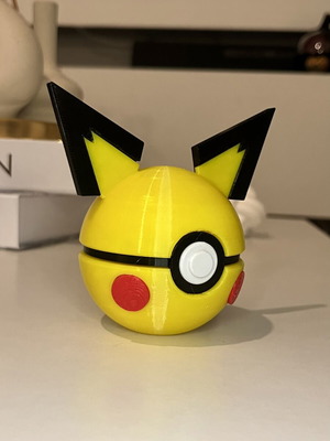 Pokemon Pikachu Pokeball handmade, new condition