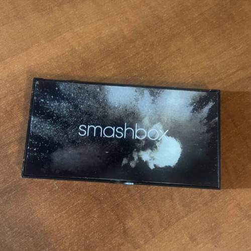 Smashbox eye shadow palette unused