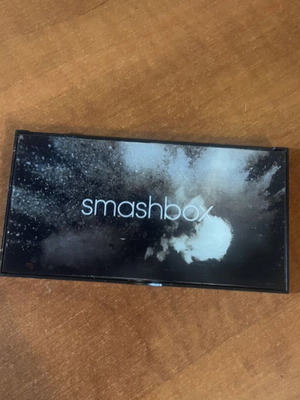 Smashbox eye shadow palette unused