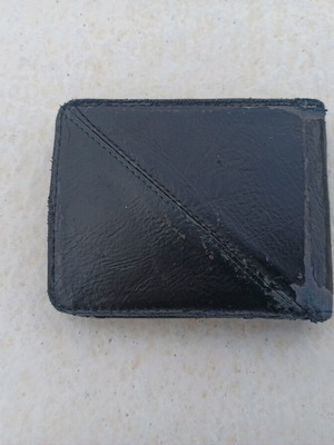 Pull&Bear black wallet used with wear