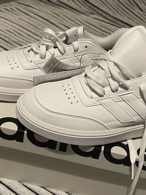 Adidas sneakers new, white, sizes 42.5 and 43