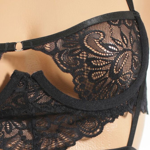 Sensual black lace lingerie set new