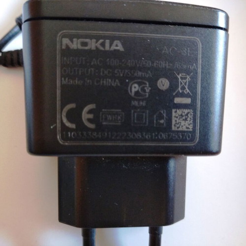 Nokia AC-3E old mobile phone charger like new