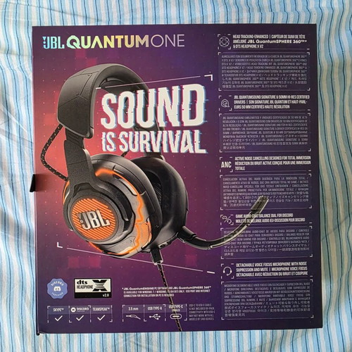 JBL Quantum ONE Over Ear Gaming Headset σαν καινούργιο με σύνδεση USB και jack 3.5mm