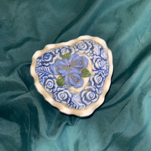 Decorative Heart-Shaped Carafe with Embossed Flowers like new