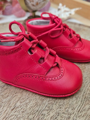 RiZitos Spanish leather baby shoes size 17