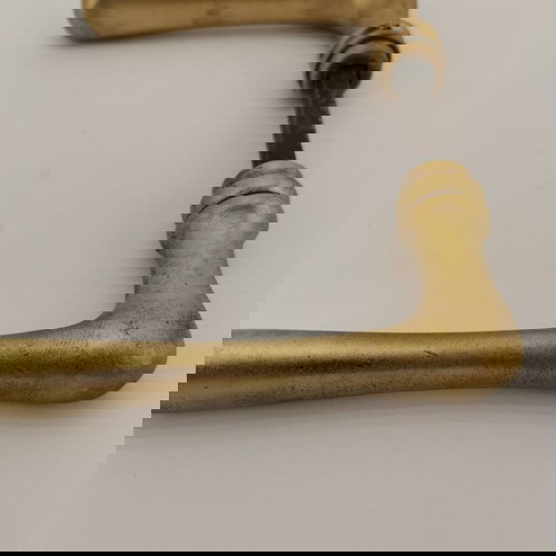 Χέρι μπρούτζινο μεταχειρισμένο εποχής 1920