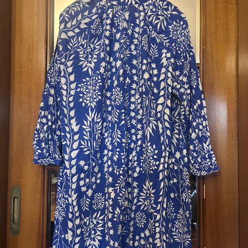 H&M Blue and White Floral Kaftan Dress Size XL like new