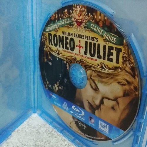 Romeo + Juliet Blu-Ray like new with Greek subtitles