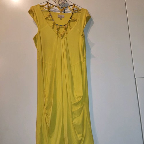 Karen Millen dress like new, yellow, size L
