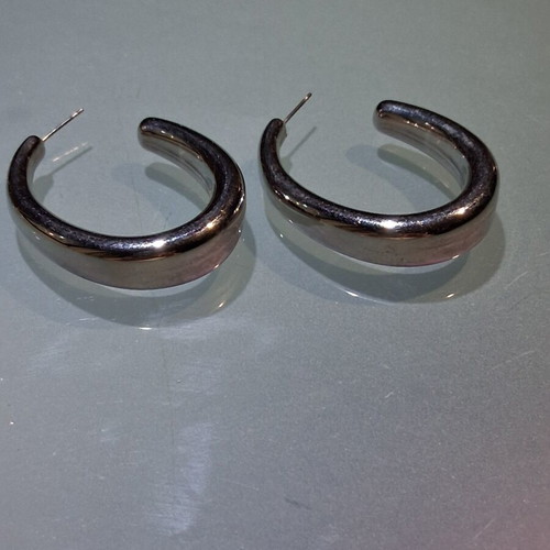 Earrings used