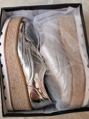 Oxford shoes new size 39 silver