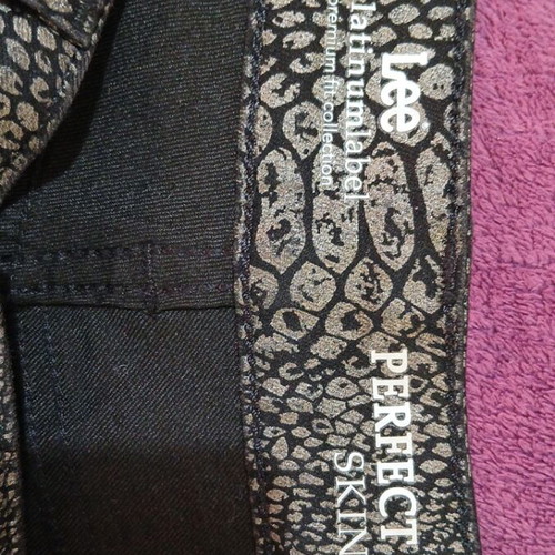 Lee women's pants new, elastic, size L