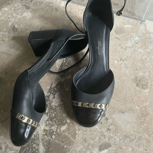 Salvatore Ferragamo shoes used, black, size 7 1/2, heel height 6 cm