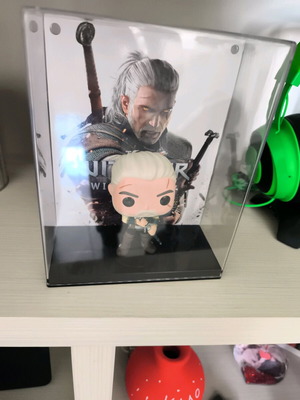 Funko Pop! Game Cover Witcher 3 – Geralt Special Edition vinyl figure like new