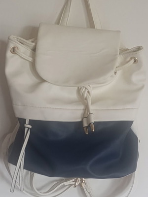 VoiNoi backpack used, white and blue