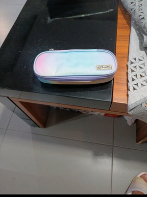 Multicolored pencil case like new