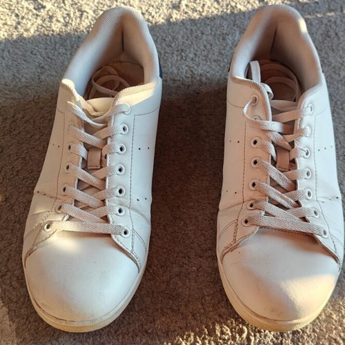 Men's white sneakers used, size 43