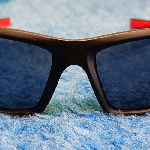 Sunglasses new, 100% UV protection, black