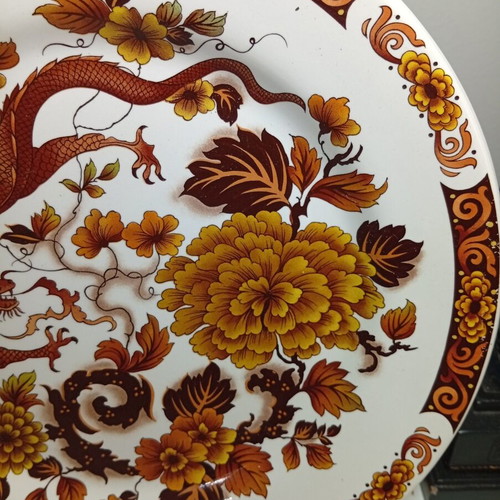 Myott Meakin Franciscan Dynasty Collection decorative plate The Dragon of Kowloon