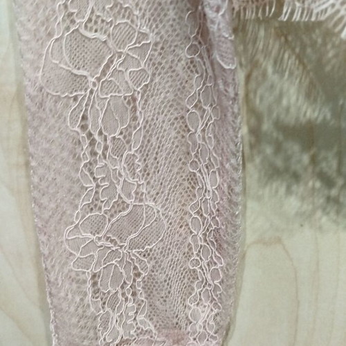 Fashion Nova long sleeved lace top pink like new, size S