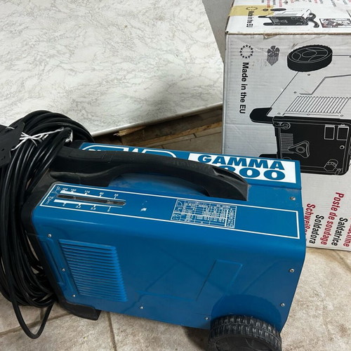 Welding machines like new