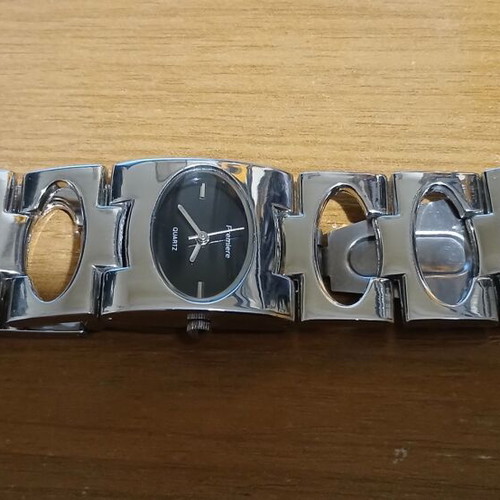Premiere women's watch unused with Japanese mechanism silver