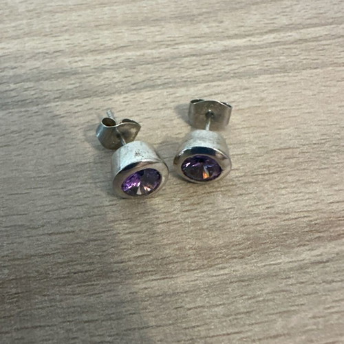 Silver Stud Earrings with Amethyst Stone like new