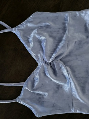 Tally Weijl crop top light blue velvet new, size XS