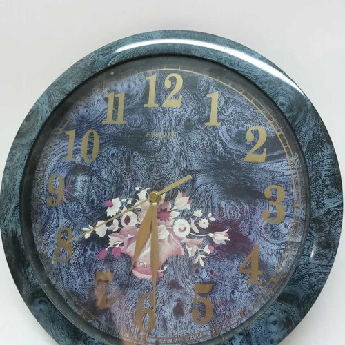 Swedex vintage wall clock used 28cm