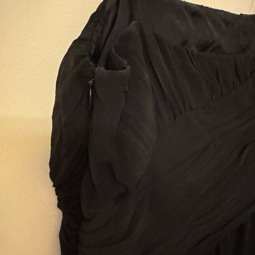 Black straight Zara dress like new, knee-length with spaghetti straps