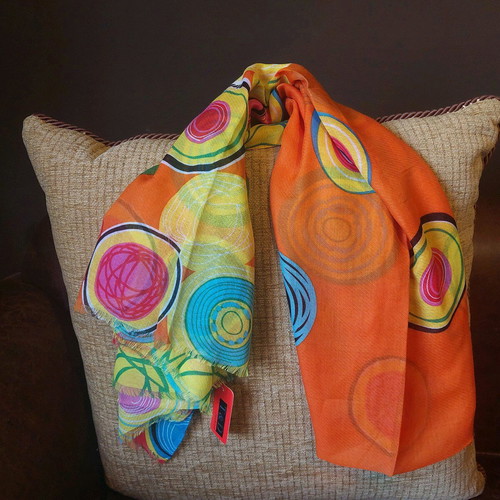 Colorful large scarf like new, shawl, pareo