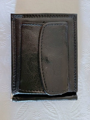 Leather wallet new with bill clip for stability