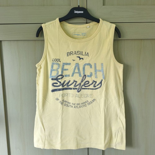 Sleeveless boys' t-shirts pack of 3 like new, multicolor, age 10-12
