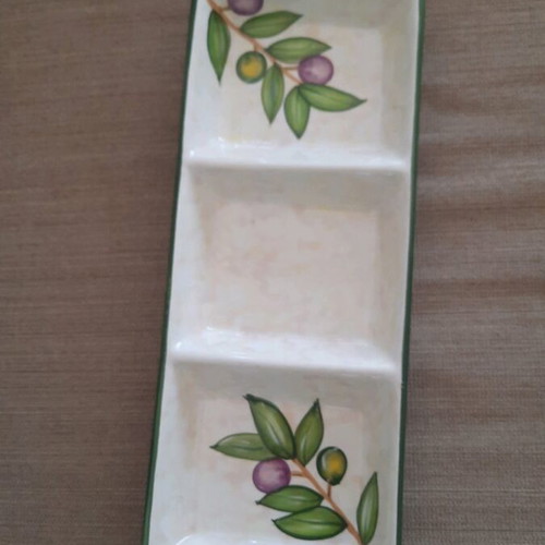 Serving platter new with olive design