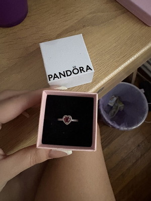 Pandora Red Heart Ring used, missing small side diamond, size 50-52