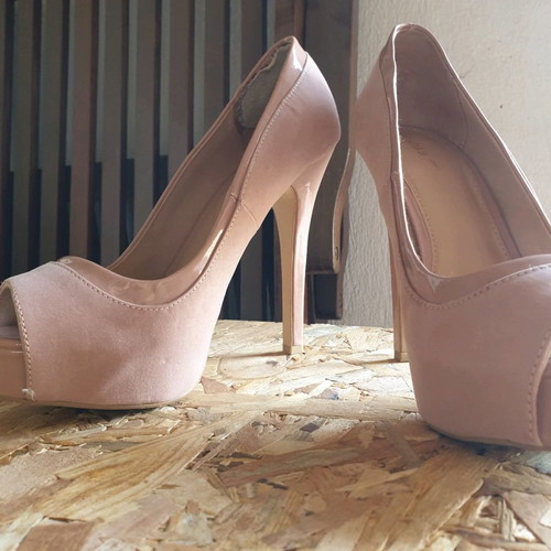 Bershka peep-toe pumps used pink-beige