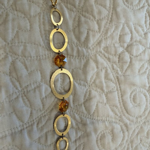 Women's bracelet, gold tone