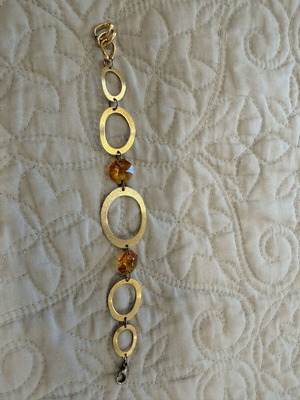 Women's bracelet, gold tone