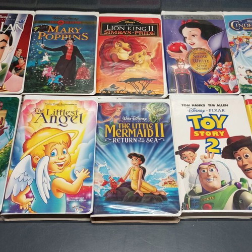 Authentic Walt Disney VHS tapes used, pack of 10