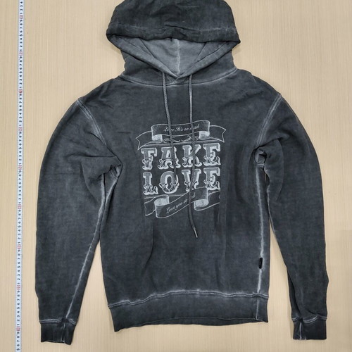 BTS Official Fake Love Hoodie like new, size S